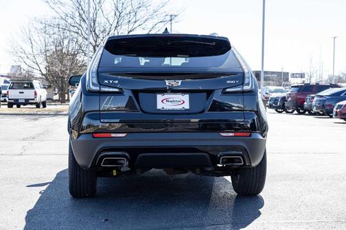2022 Cadillac XT4 Sport