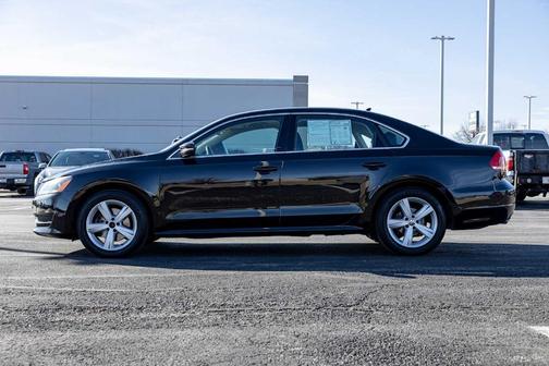 2013 Volkswagen Passat 2.5 SE