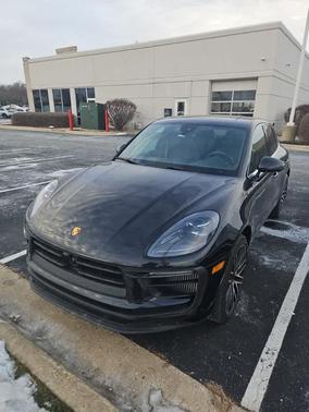 2023 Porsche Macan S