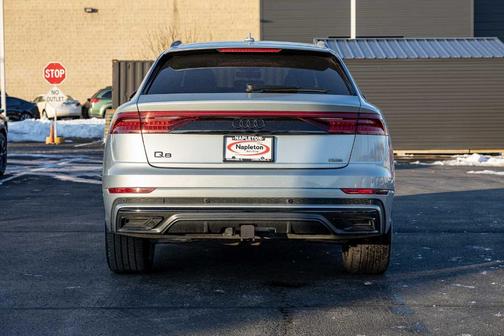 2023 Audi Q8 55 Premium Plus