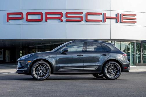 2025 Porsche Macan T