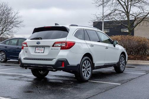 2019 Subaru Outback 2.5i Touring
