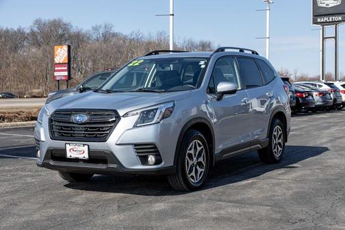 2022 Subaru Forester Premium