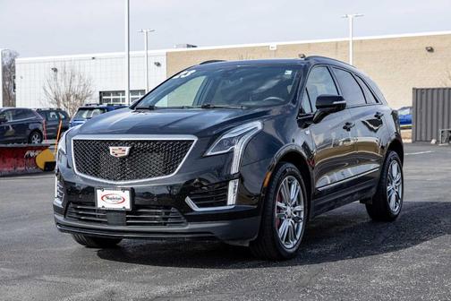 2023 Cadillac XT5 Sport