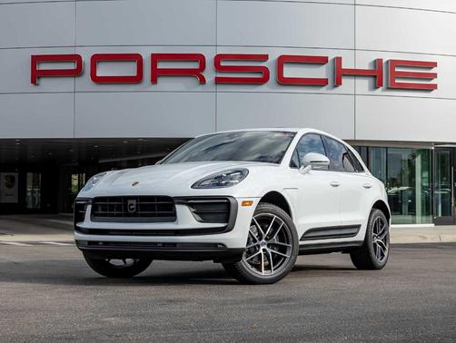 2026 Porsche Macan 