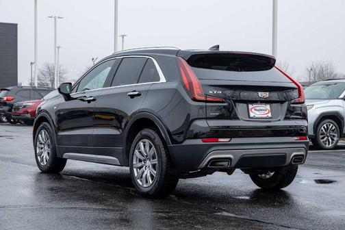 2020 Cadillac XT4 Premium Luxury