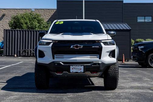 Summit White 2023 Chevrolet Colorado ZR2
