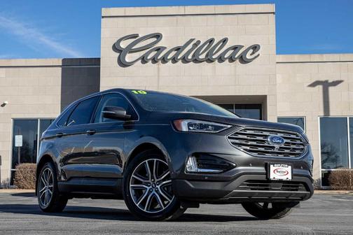 2019 Ford Edge Titanium