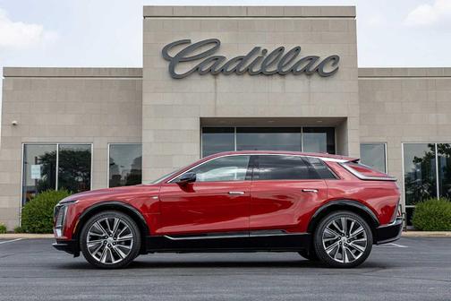 2024 Cadillac LYRIQ Luxury