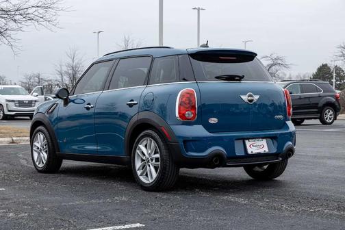 2012 MINI Cooper S Countryman Base