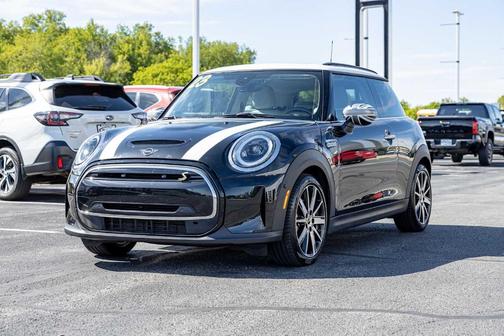 2023 MINI SE Hardtop Cooper