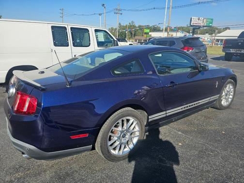2012 Ford Mustang V6 Premium