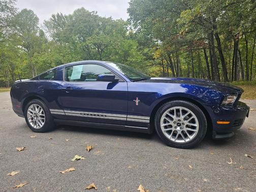 2012 Ford Mustang V6 Premium