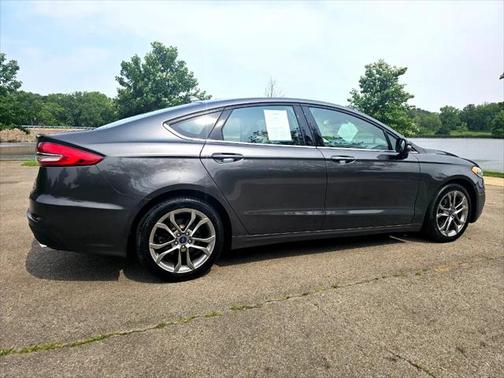 2020 Ford Fusion SEL FWD