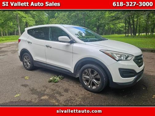 White 2014 Hyundai Santa Fe Sport 2.4L