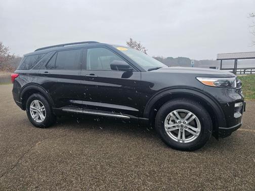 2022 Ford Explorer XLT 4WD