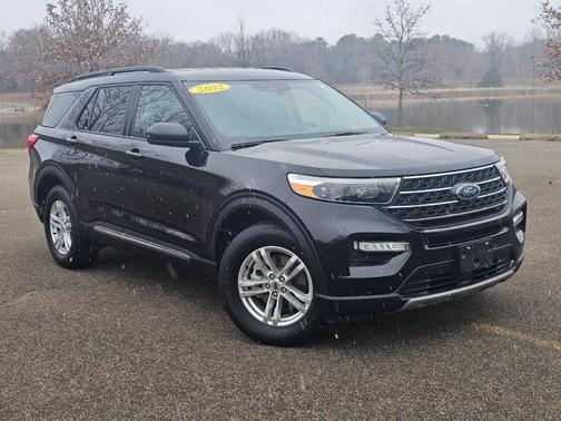 2022 Ford Explorer XLT 4WD