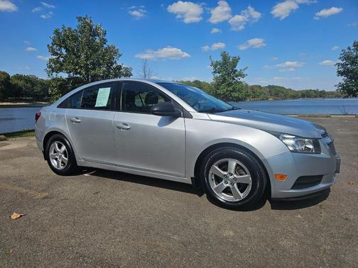 2014 Chevrolet Cruze LS