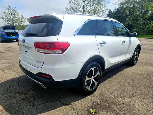 2017 Kia Sorento EX