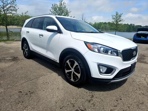 2017 Kia Sorento EX