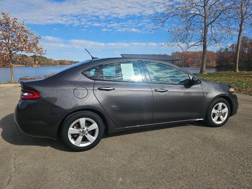 2016 Dodge Dart SXT