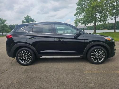 Black 2020 Hyundai TUCSON Limited AWD