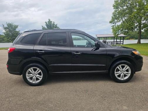 Phantom Black Metallic 2010 Hyundai SANTA FE Limited