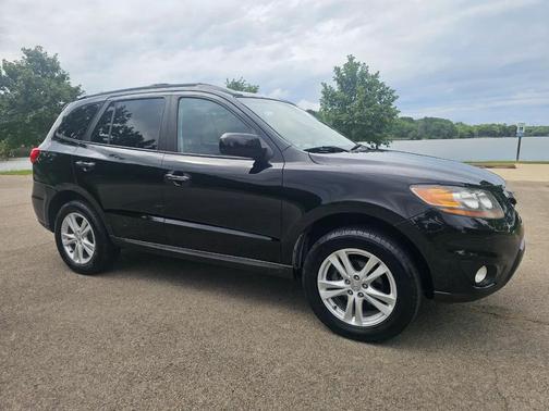 Phantom Black Metallic 2010 Hyundai SANTA FE Limited