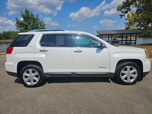 2017 GMC Terrain SLT