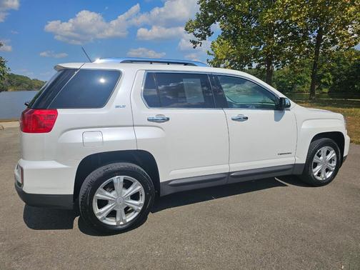 2017 GMC Terrain SLT