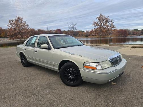 2005 Mercury Grand Marquis 4dr Sdn GS