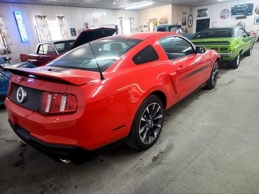2012 Ford Mustang GT Premium