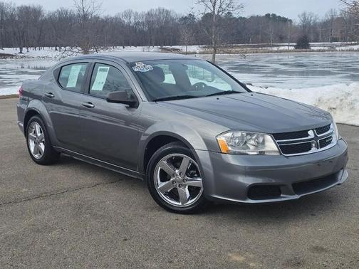 2013 Dodge Avenger 4dr Sdn SE