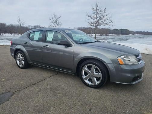 2013 Dodge Avenger 4dr Sdn SE
