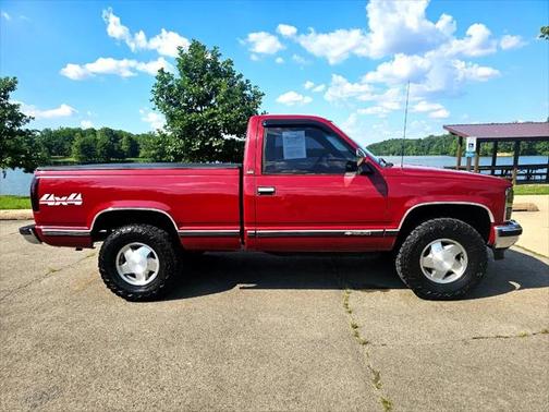 1992 Chevrolet 1500 Reg Cab 117.5'' WB 4WD