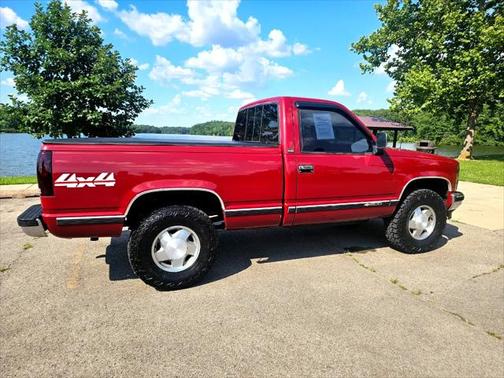 1992 Chevrolet 1500 Reg Cab 117.5'' WB 4WD
