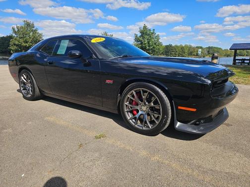 2016 Dodge Challenger SRT 392