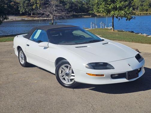 1995 Chevrolet Camaro Base