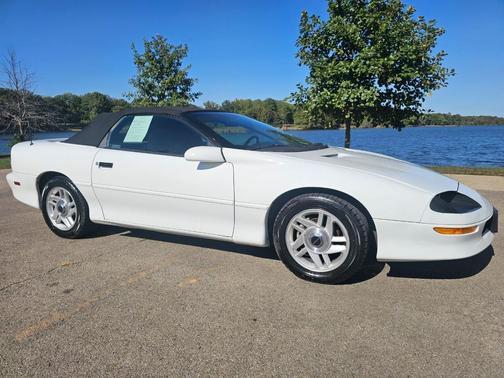 1995 Chevrolet Camaro Base