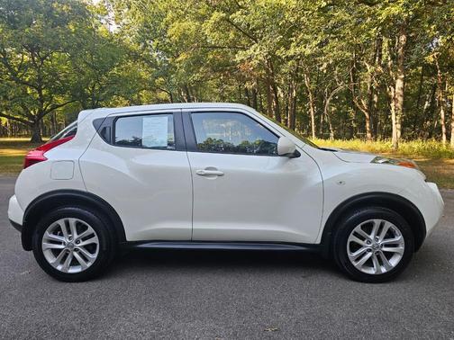 2014 Nissan Juke 5dr Wgn CVT S FWD