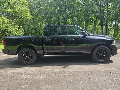 Black 2014 RAM 1500 Tradesman/Express