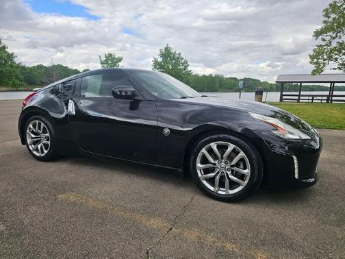 Magnetic Black 2014 Nissan 370Z Base