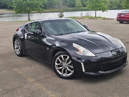 Magnetic Black 2014 Nissan 370Z Base