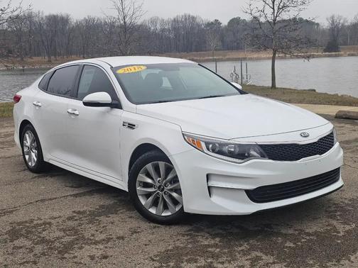 2018 Kia Optima LX
