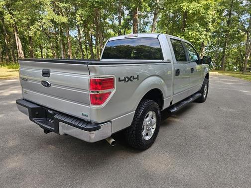 2010 Ford F-150 XLT SuperCrew