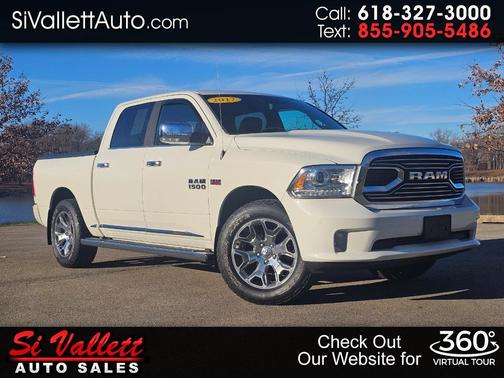 2017 RAM 1500 4WD Crew Cab 140.5'' Limited