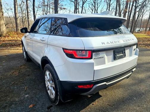 2017 Land Rover Range Rover Evoque SE