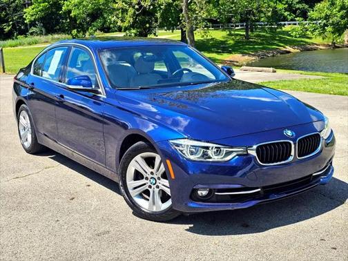 2017 BMW 330 330i xDrive Sedan