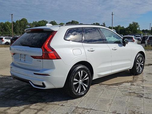 2025 Volvo XC60 Plug-In Hybrid T8 Core