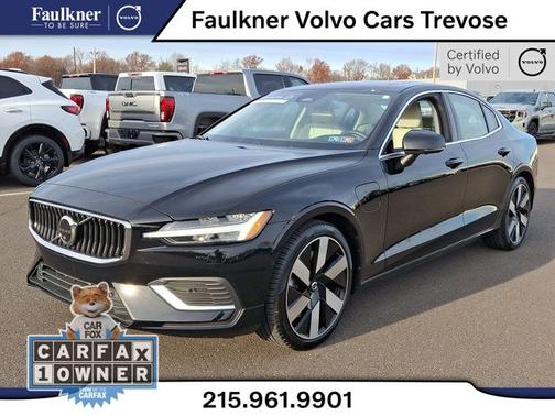 2023 Volvo S60 Recharge Plug-In Hybrid Ultimate Bright